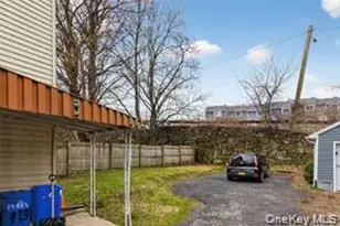 113 Old Bay St, Peekskill, NY 10566 - Photo 3