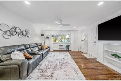 105 Prime Avenue #F4, Huntington, NY 11743 - Photo 9