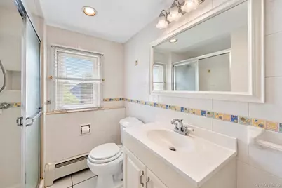 2684 Howell Street, Baldwin, NY 11510 - Photo 33