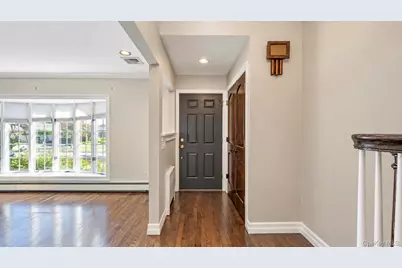 2684 Howell Street, Baldwin, NY 11510 - Photo 7