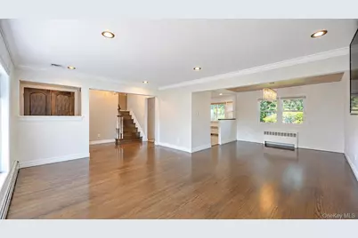 2684 Howell Street, Baldwin, NY 11510 - Photo 11