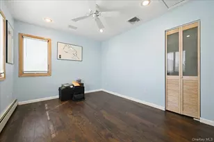 119 Periwinkle Rd, Levittown, NY 11756 - Photo 21