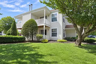 273 Fairview Cir, Middle Island, NY 11953 - Photo 15