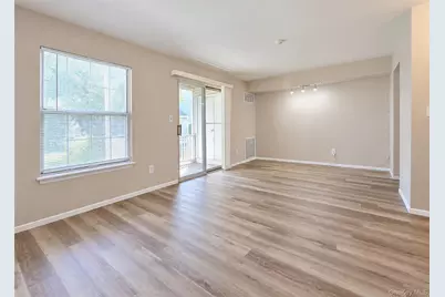 273 Fairview Circle, Middle Island, NY 11953 - Photo 3