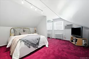 86-14 251st St, Bellerose, NY 11426 - Photo 17