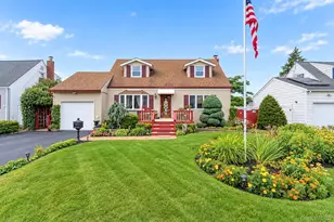 150 W 19th St, Deer Park, NY 11729 - Photo 3