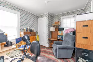 34 Kingsland Pl, Babylon, NY 11702 - Photo 17