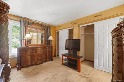 2064 Cicero Avenue, Bronx, NY 10473 - Photo 19