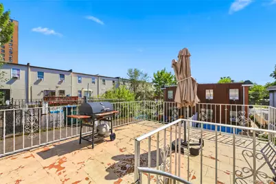 2064 Cicero Avenue, Bronx, NY 10473 - Photo 41