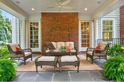4 Wawapek Road, Cold Spring Harbor, NY 11724 - Photo 11
