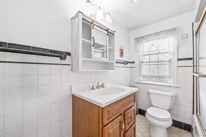 134 Hart Avenue, Yonkers, NY 10704 - Photo 41