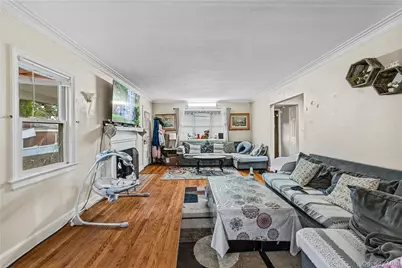 134 Hart Avenue, Yonkers, NY 10704 - Photo 27
