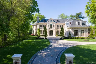 6 Foxwood Road, Great Neck, NY 11024 - Photo 1