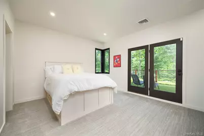 215 Smith Road, Poughkeepsie, NY 12603 - Photo 13