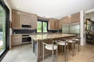 215 Smith Rd, Poughkeepsie, NY 12603 - Photo 5