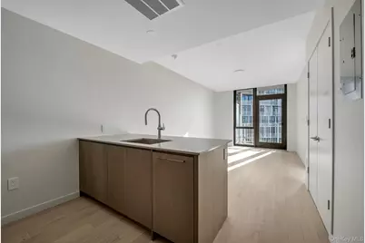 131-02A 40th Road #13D, Flushing, NY 11354 - Photo 17