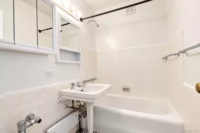 5 Tudor City Place #2106, New York, NY 10017 - Photo 7