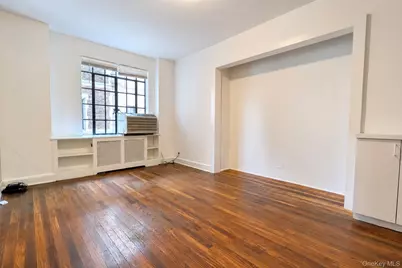 5 Tudor City Place #2106, New York, NY 10017 - Photo 5