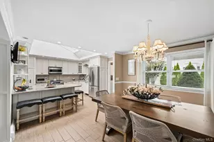 301 Vernon St, Dix Hills, NY 11746 - Photo 5
