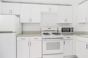 3302 Bronxwood Ave, Bronx, NY 10469 - Photo 13