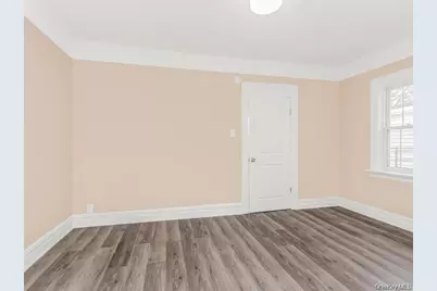 3302 Bronxwood Avenue #1, Bronx, NY 10469 - Photo 7