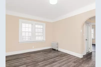 3302 Bronxwood Avenue #1, Bronx, NY 10469 - Photo 5