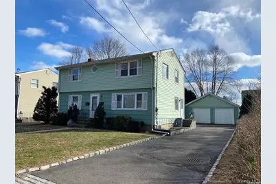 50 Grand Place, East Northport, NY 11731 - Photo 1