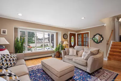 2877 Gerald Court, North Bellmore, NY 11710 - Photo 9