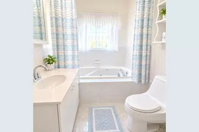 69-29 53rd Drive, Maspeth, NY 11378 - Photo 9