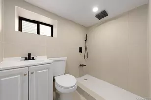 197-16 Linden Blvd, Saint Albans, NY 11412 - Photo 19