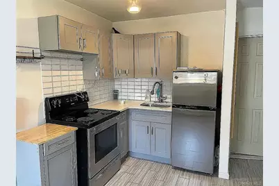2540 14th Place, Astoria, NY 11102 - Photo 3