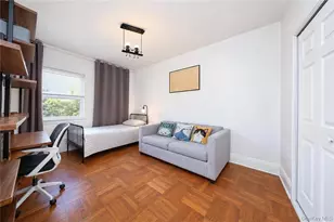 2454 E 18th St, Brooklyn, NY 11235 - Photo 15