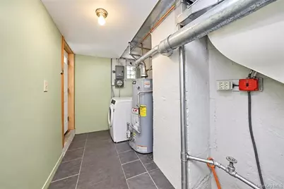 2454 E 18th Street, Brooklyn, NY 11235 - Photo 23