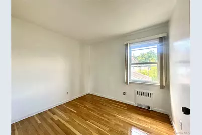 5835 229th Street, Oakland Gardens, NY 11364 - Photo 7