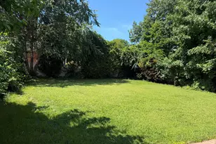 411 Cornwell Ave, Malverne, NY 11565 - Photo 15