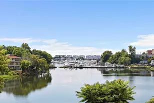 220 Pelham Rd, New Rochelle, NY 10805 - Photo 21