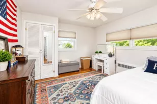 72 S Penataquit Ave, Bay Shore, NY 11706 - Photo 21
