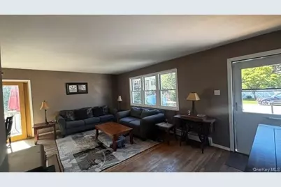 12 Chance Place, West Babylon, NY 11704 - Photo 9