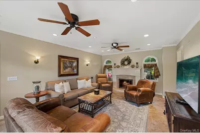 81 Widgeon Court, Great River, NY 11739 - Photo 7