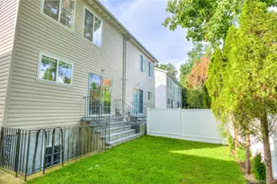 15 B Mohegan Ave, Port Washington, NY 11050 - Photo 35