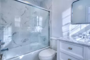 15 B Mohegan Ave, Port Washington, NY 11050 - Photo 13
