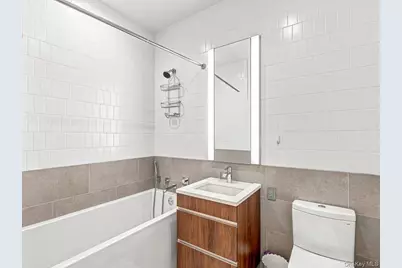 2121 31st Street #2C, Astoria, NY 11105 - Photo 23