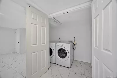 33 Carol Street, West Hempstead, NY 11552 - Photo 29