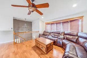 9 Mulberry Dr, Smithtown, NY 11787 - Photo 5