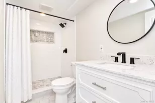 37 Gaymor Ln, Commack, NY 11725 - Photo 19