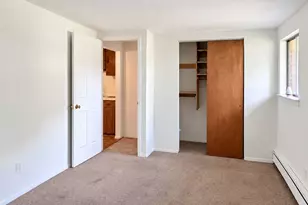 33 Talmadge Dr, Huntington Station, NY 11746 - Photo 7