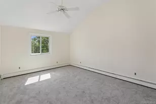 597 Old Country Rd, Deer Park, NY 11729 - Photo 25