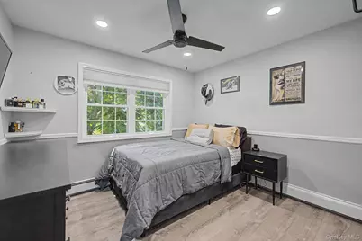 15 Winnecomac Circle, Kings Park, NY 11754 - Photo 27