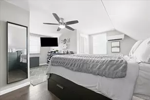 293 Roosevelt Ave, Freeport, NY 11520 - Photo 17