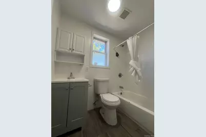 164-33 77th Avenue, Fresh Meadows, NY 11366 - Photo 7